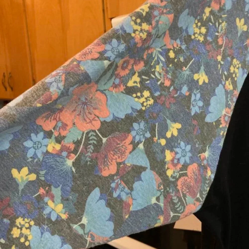 LuLaRoe - Picture 2 of 3